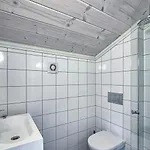 Cosy With Jacuzzi Right By The Slope * Norheimsund