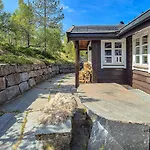 Cosy With Jacuzzi Right By The Slope Hébergement de vacances *
