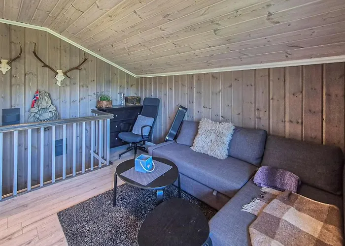 Feriehus Cosy With Jacuzzi Right By The Slope *
