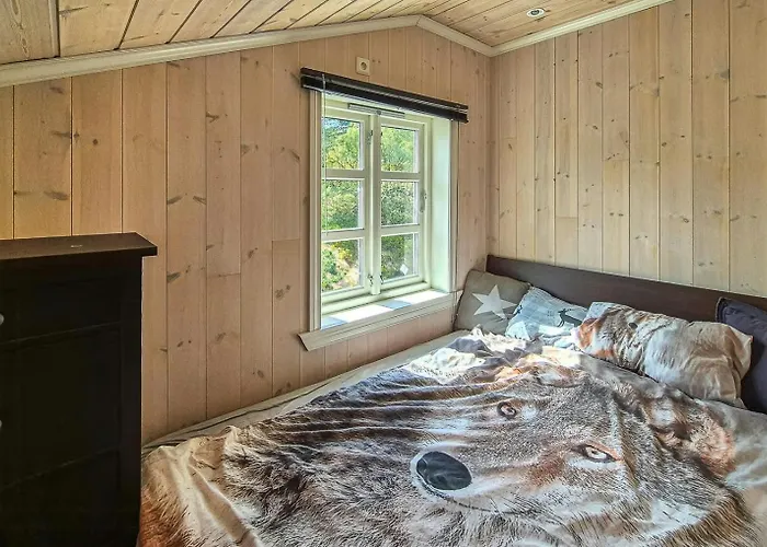 Cosy With Jacuzzi Right By The Slope *