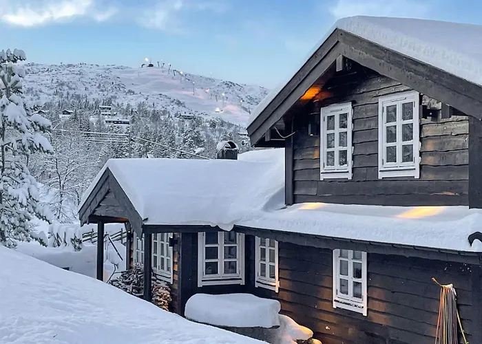 Cosy With Jacuzzi Right By The Slope
