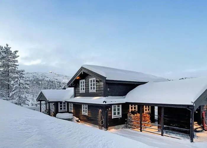 Cosy With Jacuzzi Right By The Slope